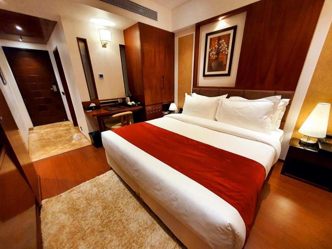 Hotel Mbc Citadel Nashik Exterior photo
